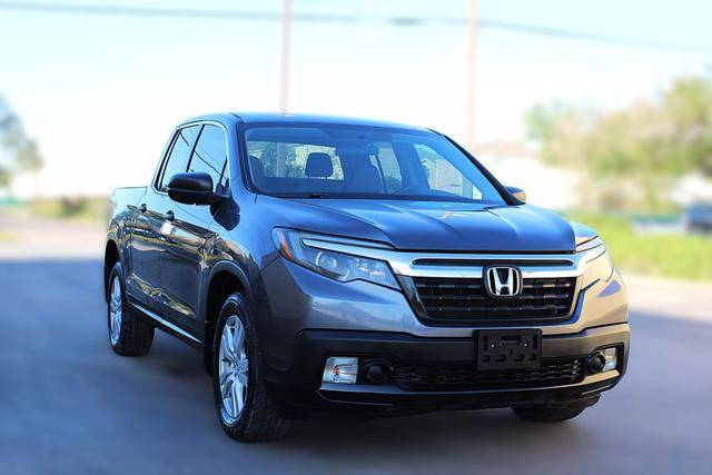 2017 Honda Ridgeline RT AWD photo