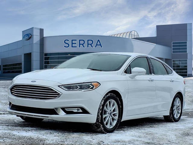 2017 Ford Fusion SE FWD photo