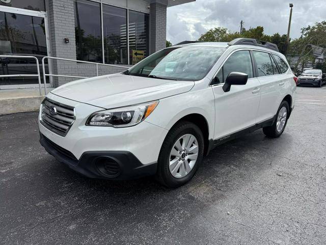 2017 Subaru Outback  AWD photo