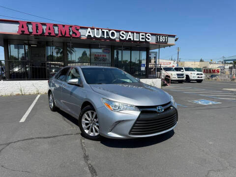 2017 Toyota Camry Hybrid XLE FWD photo
