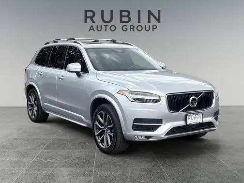 2017 Volvo XC90 Momentum AWD photo