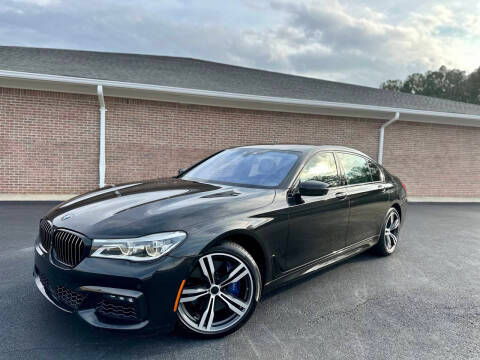 2017 BMW 7 Series 750i RWD photo