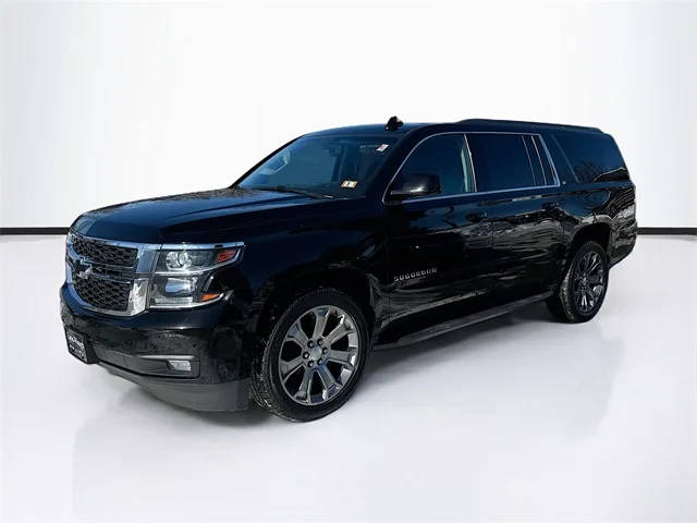 2017 Chevrolet Suburban LT 4WD photo