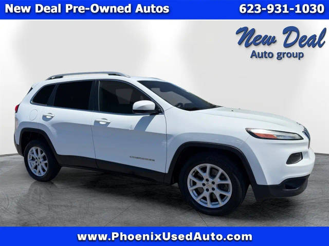 2016 Jeep Cherokee Latitude FWD photo