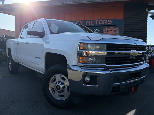 2016 Chevrolet Silverado 2500HD LT 4WD photo