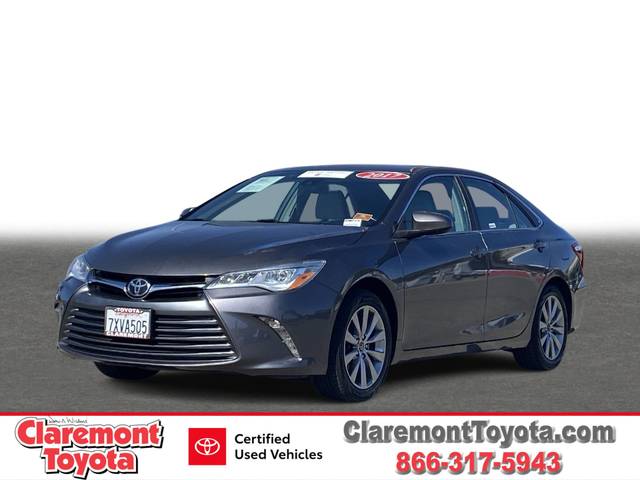 2017 Toyota Camry XLE V6 FWD photo