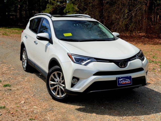 2017 Toyota RAV4 Limited AWD photo