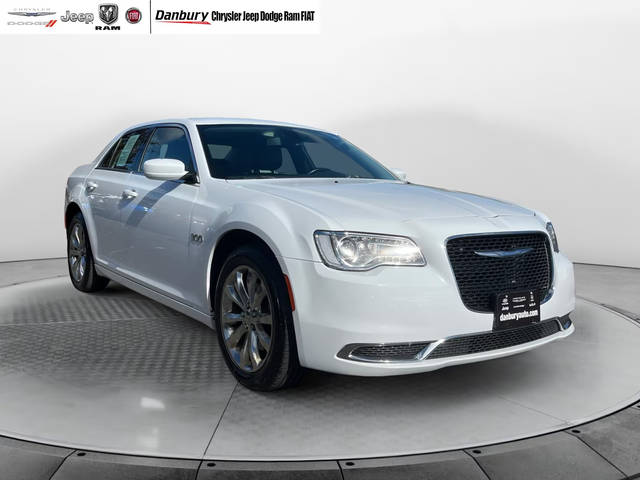 2017 Chrysler 300 Limited AWD photo