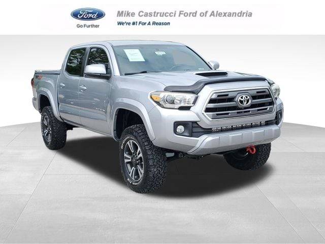 2016 Toyota Tacoma TRD Sport 4WD photo