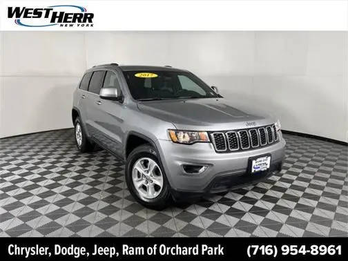 2017 Jeep Grand Cherokee Laredo 4WD photo