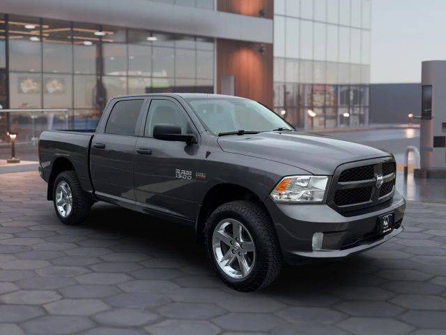 2017 Ram 1500 Express 4WD photo