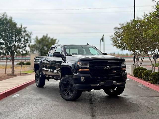 2017 Chevrolet Silverado 1500 LT 4WD photo