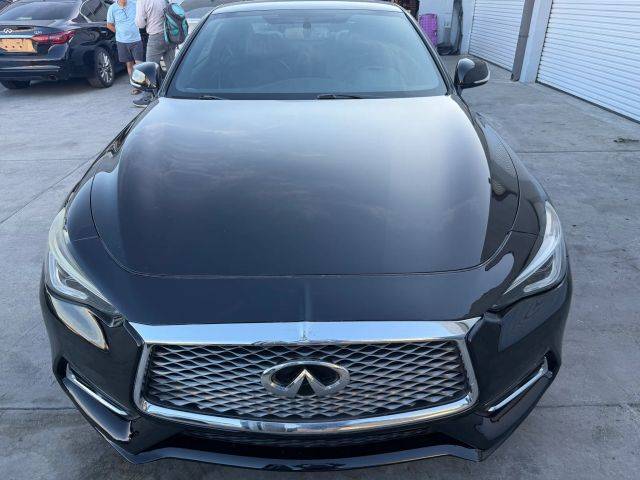 2017 Infiniti Q60 3.0t Premium AWD photo