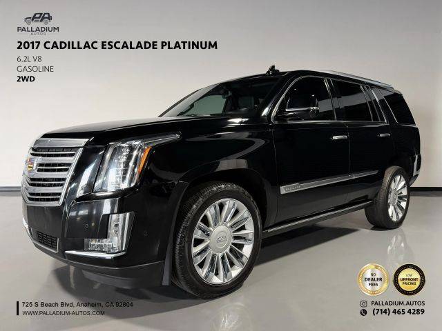 2017 Cadillac Escalade Platinum RWD photo