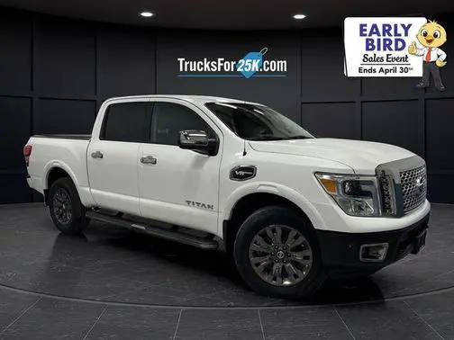2017 Nissan Titan Platinum Reserve 4WD photo