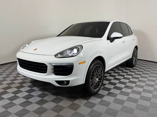 2017 Porsche Cayenne Platinum Edition AWD photo