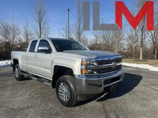 2017 Chevrolet Silverado 2500HD LT 4WD photo