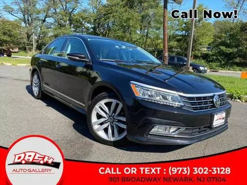 2017 Volkswagen Passat 1.8T SEL Premium FWD photo