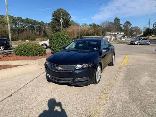 2017 Chevrolet Impala LT FWD photo