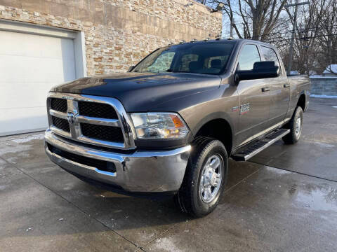 2017 Ram 2500 Tradesman 4WD photo