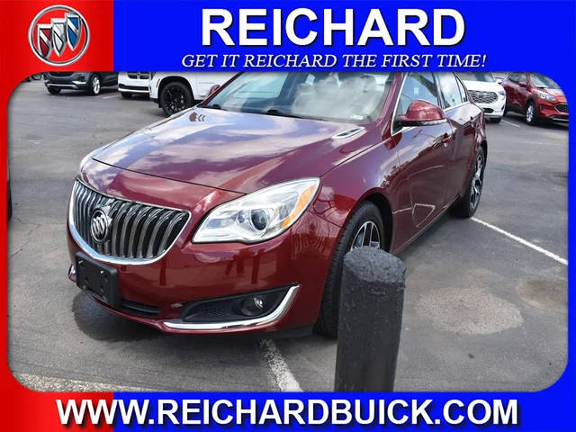 2017 Buick Regal Sport Touring FWD photo