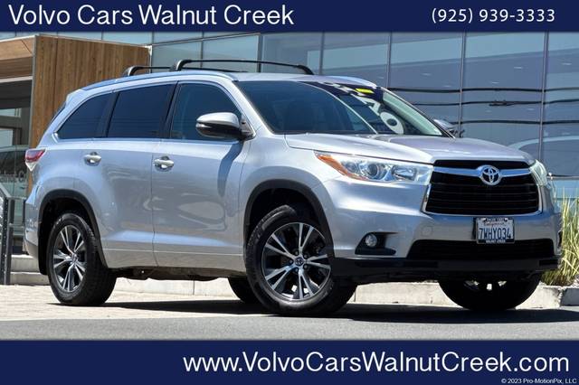 2016 Toyota Highlander XLE AWD photo