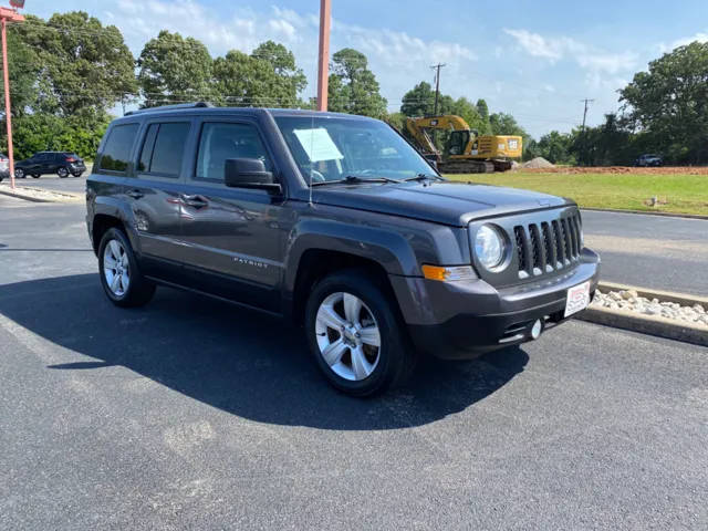 2017 Jeep Patriot High Altitude FWD photo
