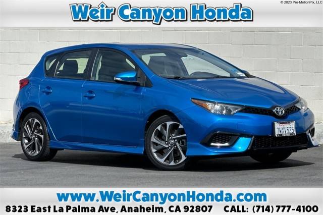 2017 Toyota Corolla iM  FWD photo