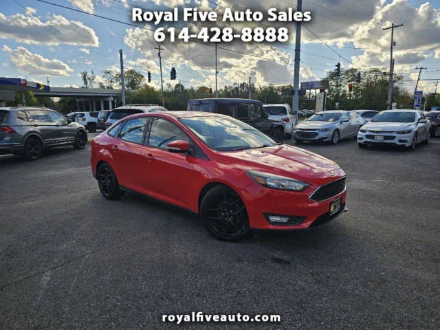 2016 Ford Focus SE FWD photo
