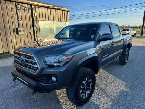 2017 Toyota Tacoma TRD Off Road 4WD photo