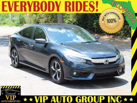 2017 Honda Civic Touring FWD photo
