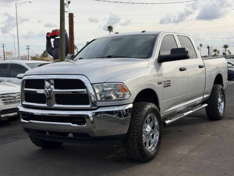 2017 Ram 2500 Tradesman 4WD photo