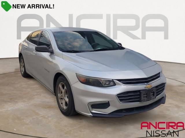2017 Chevrolet Malibu LS FWD photo