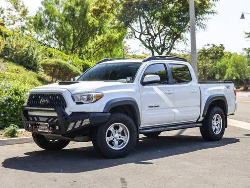 2017 Toyota Tacoma TRD Off Road RWD photo