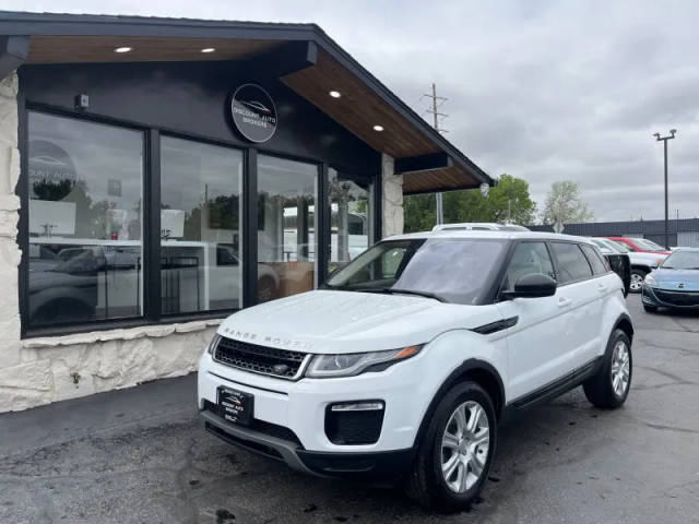 2017 Land Rover Range Rover Evoque SE 4WD photo
