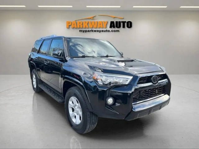 2016 Toyota 4Runner SR5 4WD photo