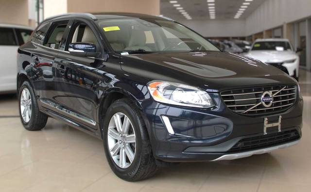 2017 Volvo XC60 Inscription AWD photo