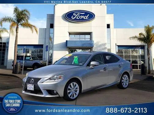 2015 Lexus IS  RWD photo