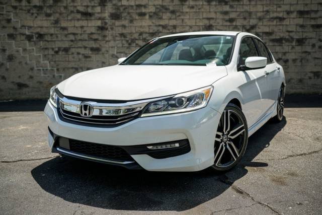 2017 Honda Accord Sport FWD photo
