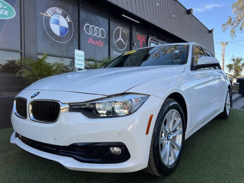 2017 BMW 3 Series 320i RWD photo