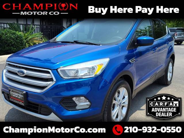 2017 Ford Escape SE FWD photo