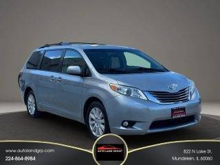 2017 Toyota Sienna XLE AWD photo