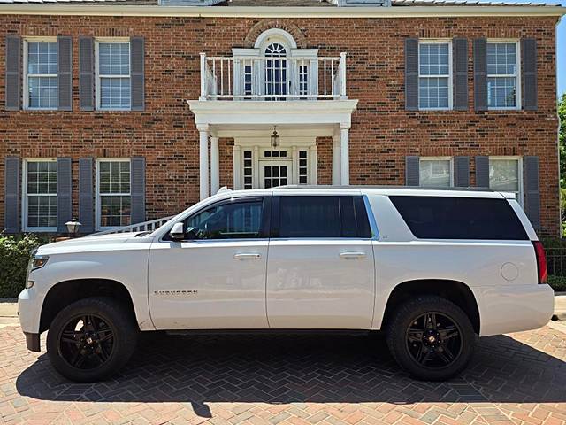 2016 Chevrolet Suburban LT RWD photo