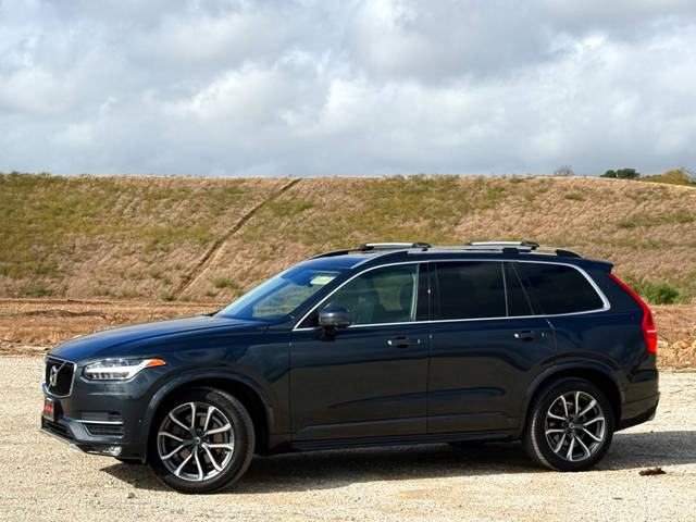 2017 Volvo XC90 Momentum AWD photo