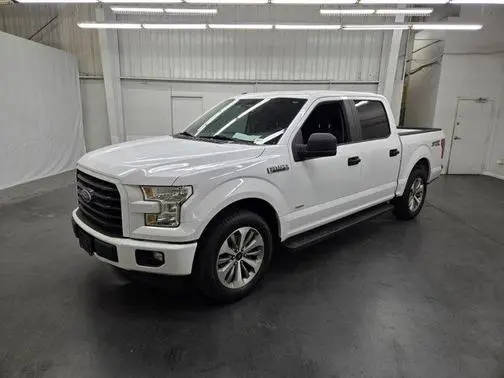 2017 Ford F-150 XL RWD photo