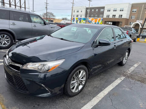 2017 Toyota Camry SE FWD photo