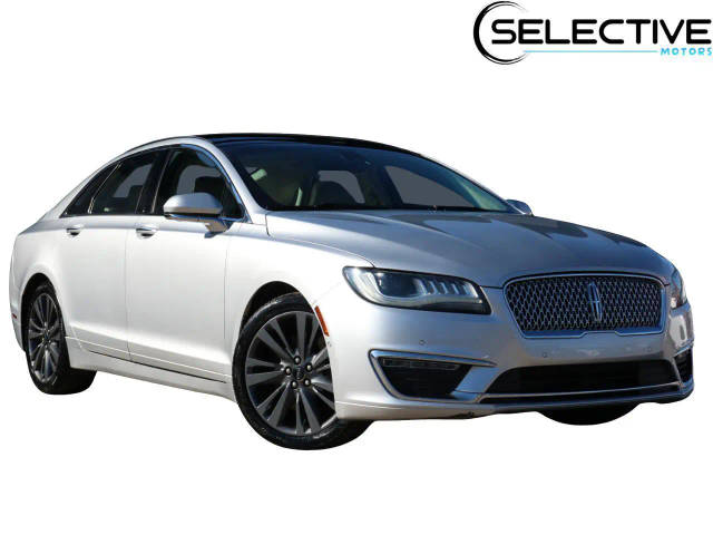 2017 Lincoln MKZ Reserve FWD photo