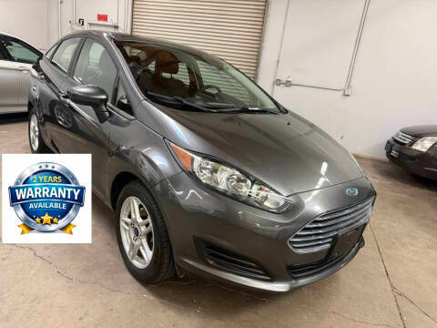 2017 Ford Fiesta SE FWD photo