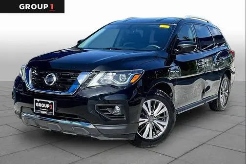 2017 Nissan Pathfinder SV FWD photo