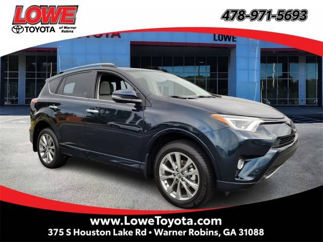 2017 Toyota RAV4 Platinum FWD photo